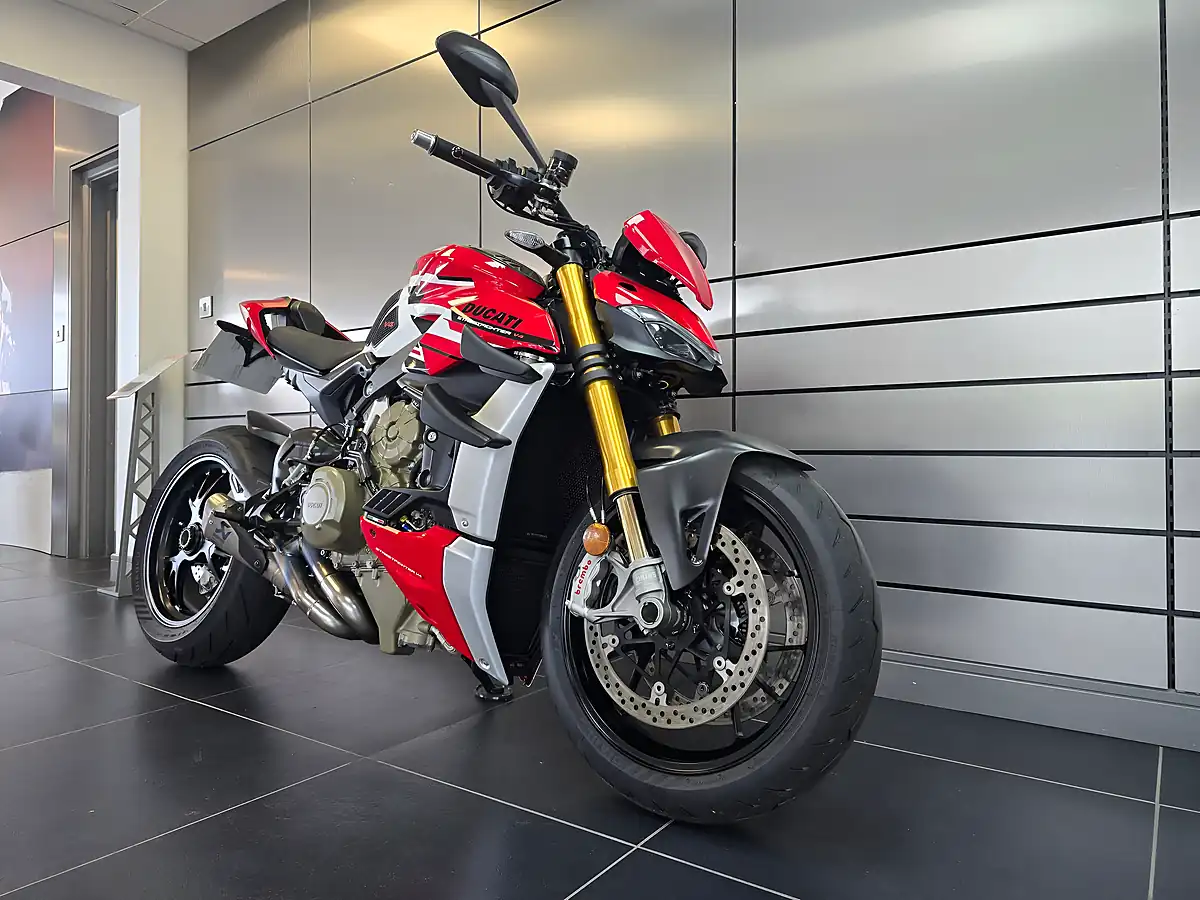 Used 2022 Ducati Streetfighter V4 S Custom Graphics Kit - Interior and Exterior details 2