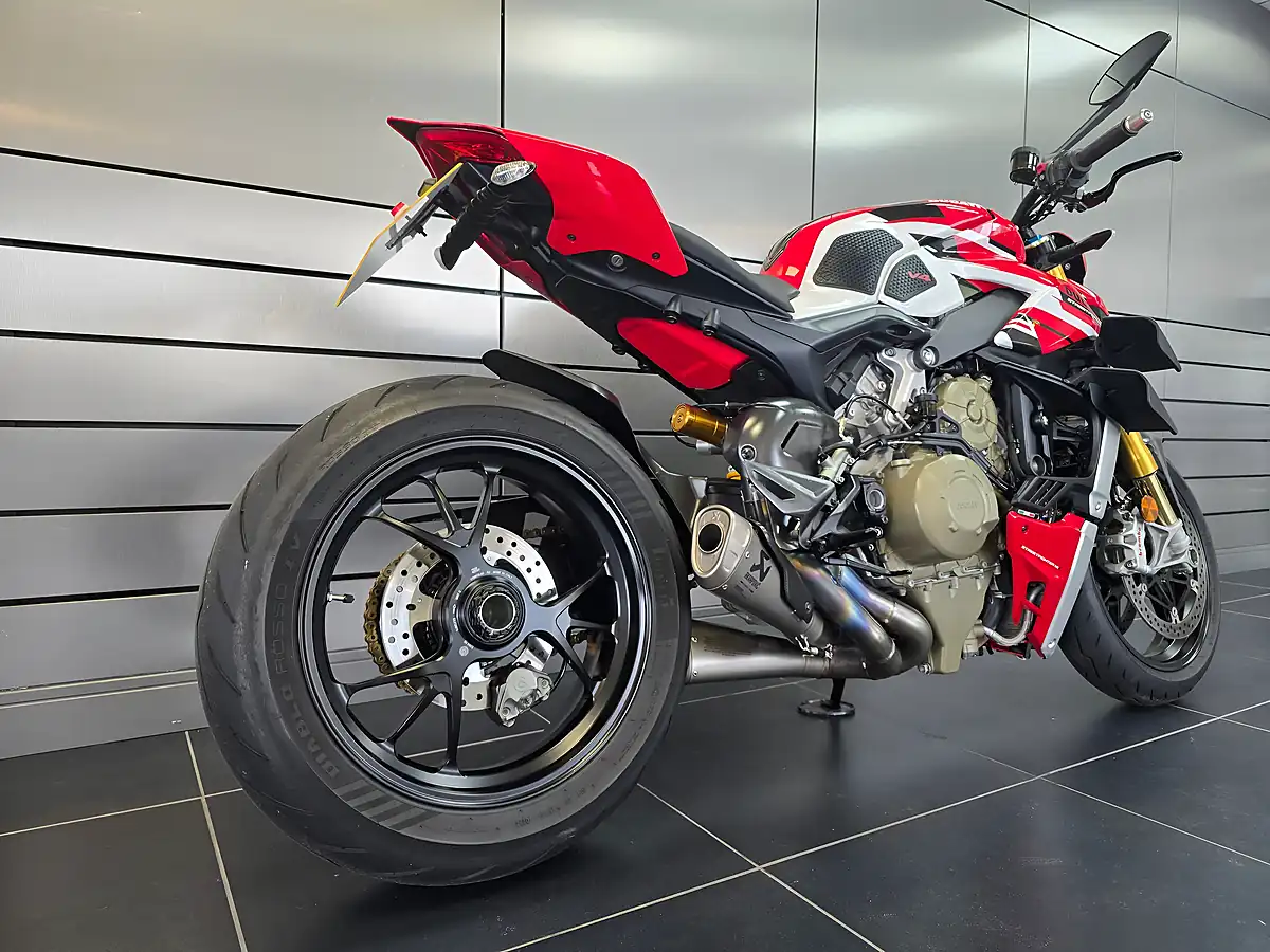 Used 2022 Ducati Streetfighter V4 S Custom Graphics Kit - Interior and Exterior details 3