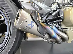 Used 2022 Ducati Streetfighter V4 S Custom Graphics Kit - Interior and Exterior details 6
