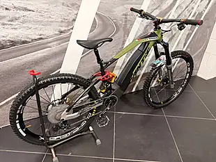 Used 2022 Fantic Bikes All Mountain Ridge Sport Factory Green - Interior and Exterior details 3