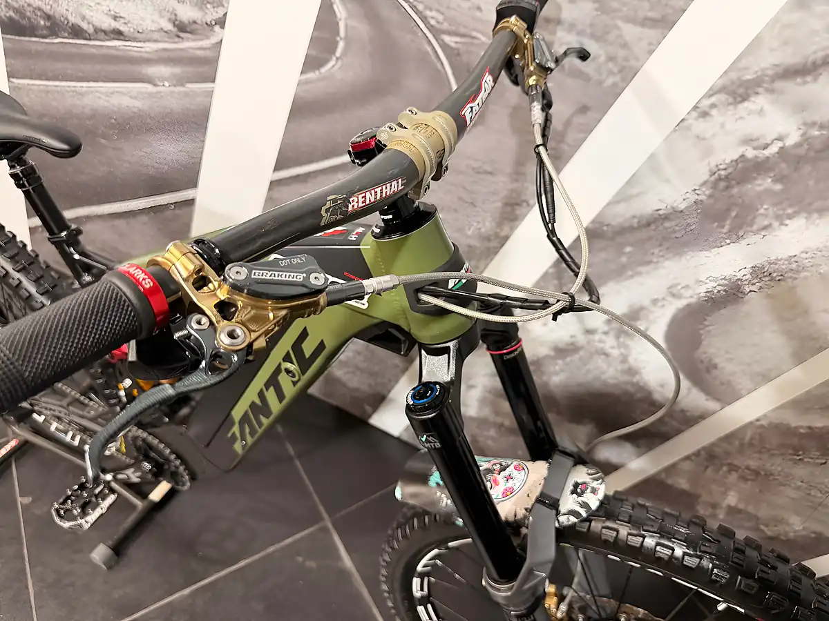 Used 2022 Fantic Bikes All Mountain Ridge Sport Factory Green - Interior and Exterior details 6