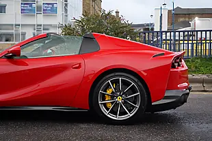 Used 2022 Ferrari 812 Gts Spider Red - Interior and Exterior details 10