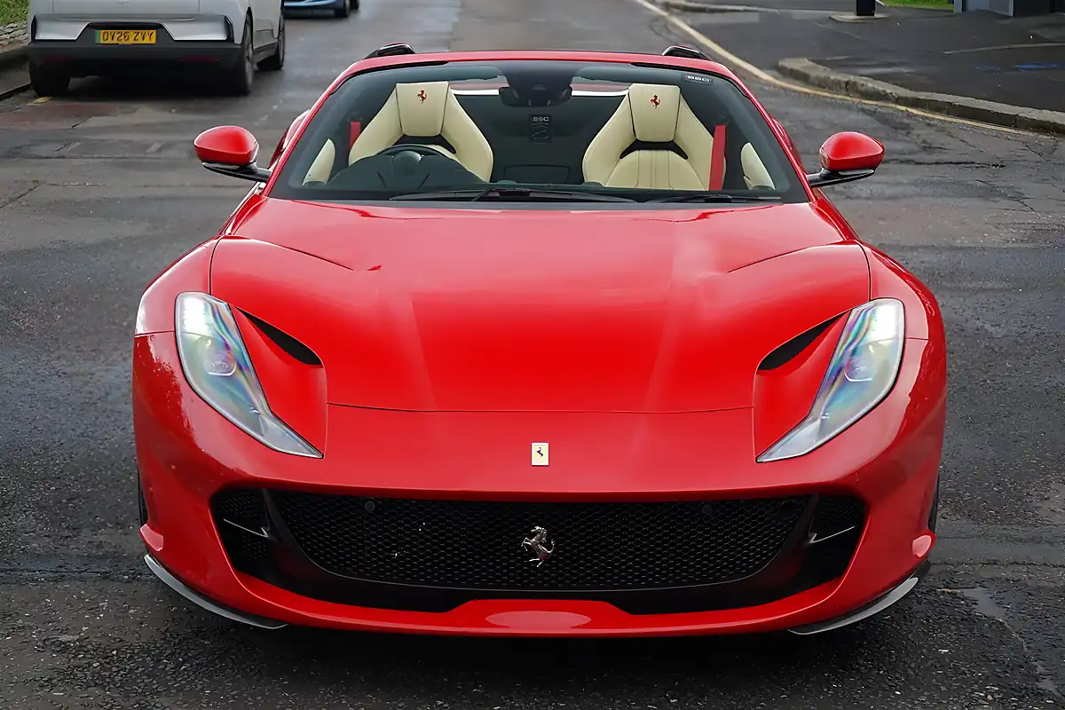 Used 2022 Ferrari 812 Gts Spider Red - Interior and Exterior details 6