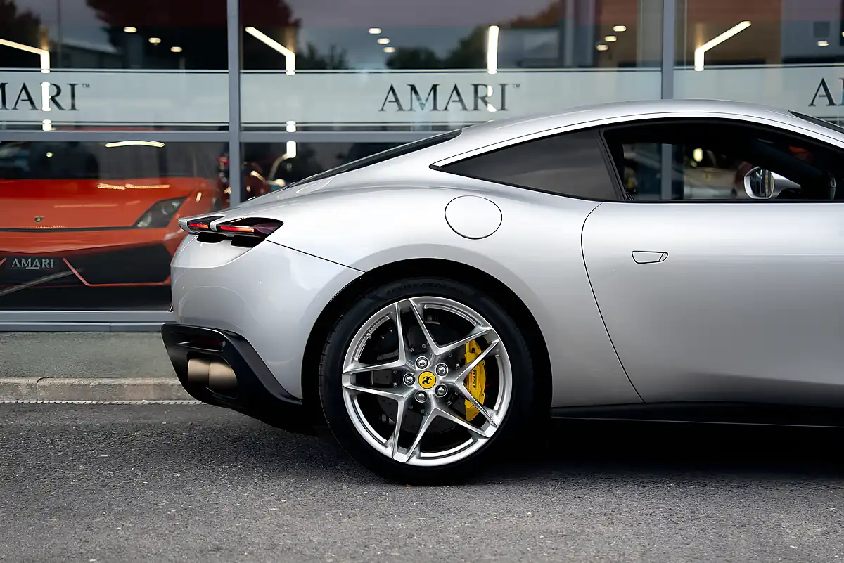 Used 2022 Ferrari Roma Argento Nürburgring - Interior and Exterior details 5