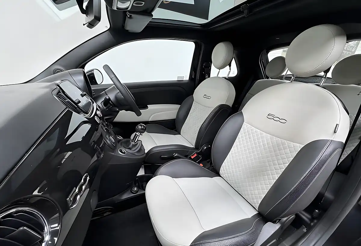 Used 2022 Fiat 500 Dolcevita Black - Interior and Exterior details 14