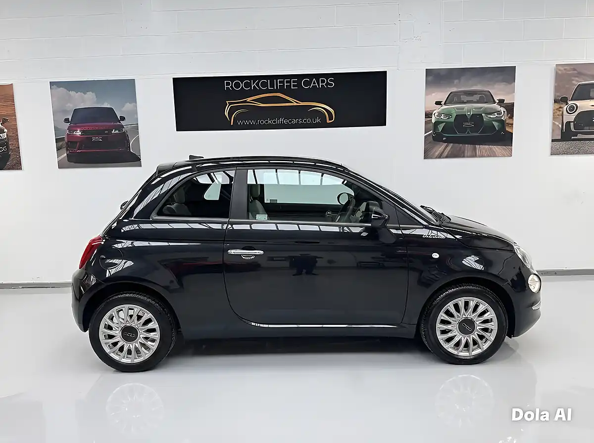 Used 2022 Fiat 500 Dolcevita Black - Interior and Exterior details 2