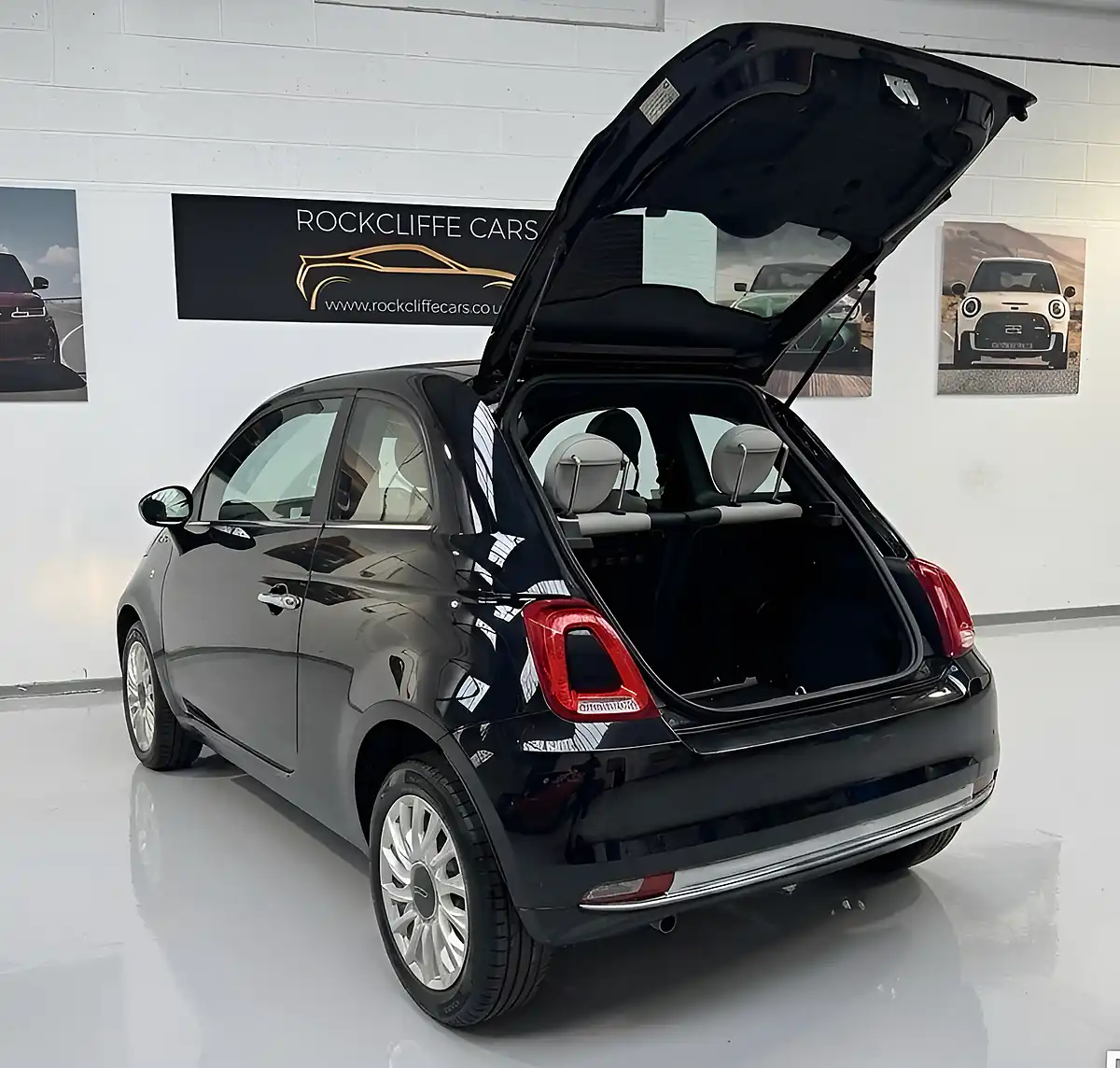 Used 2022 Fiat 500 Dolcevita Black - Interior and Exterior details 5