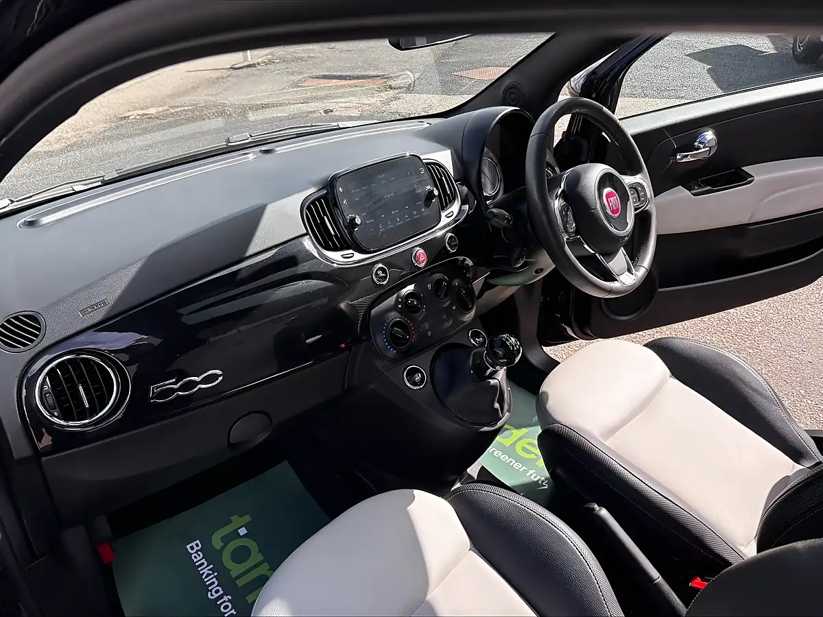 Used 2022 Fiat 500 Dolcevita Black - Interior and Exterior details 16