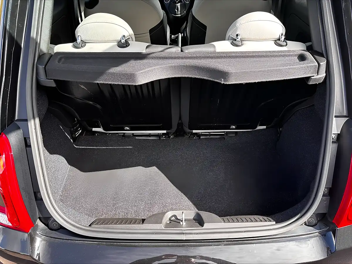 Used 2022 Fiat 500 Dolcevita Black - Interior and Exterior details 20