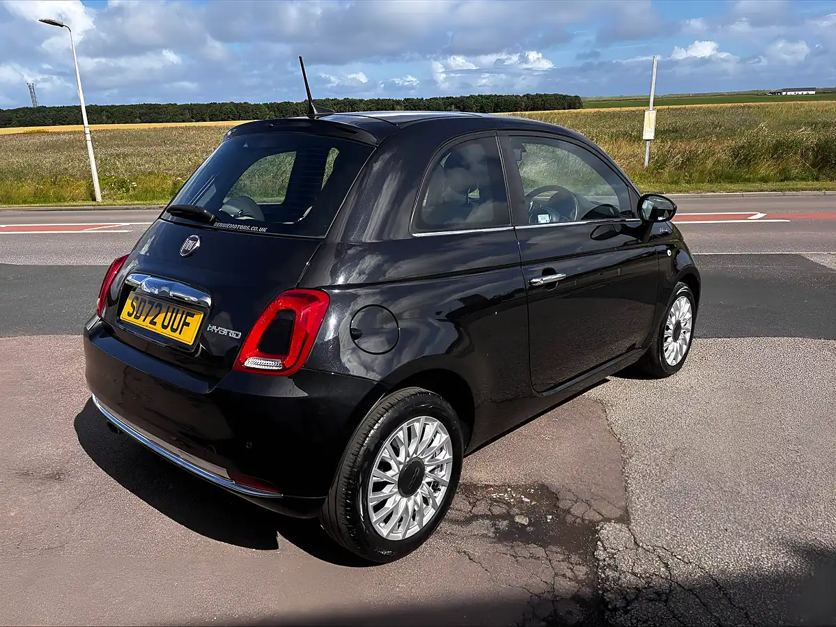 Used 2022 Fiat 500 Dolcevita Black - Interior and Exterior details 4
