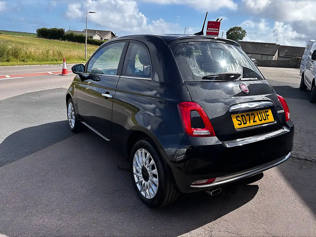 Used 2022 Fiat 500 Dolcevita Black - Interior and Exterior details 5