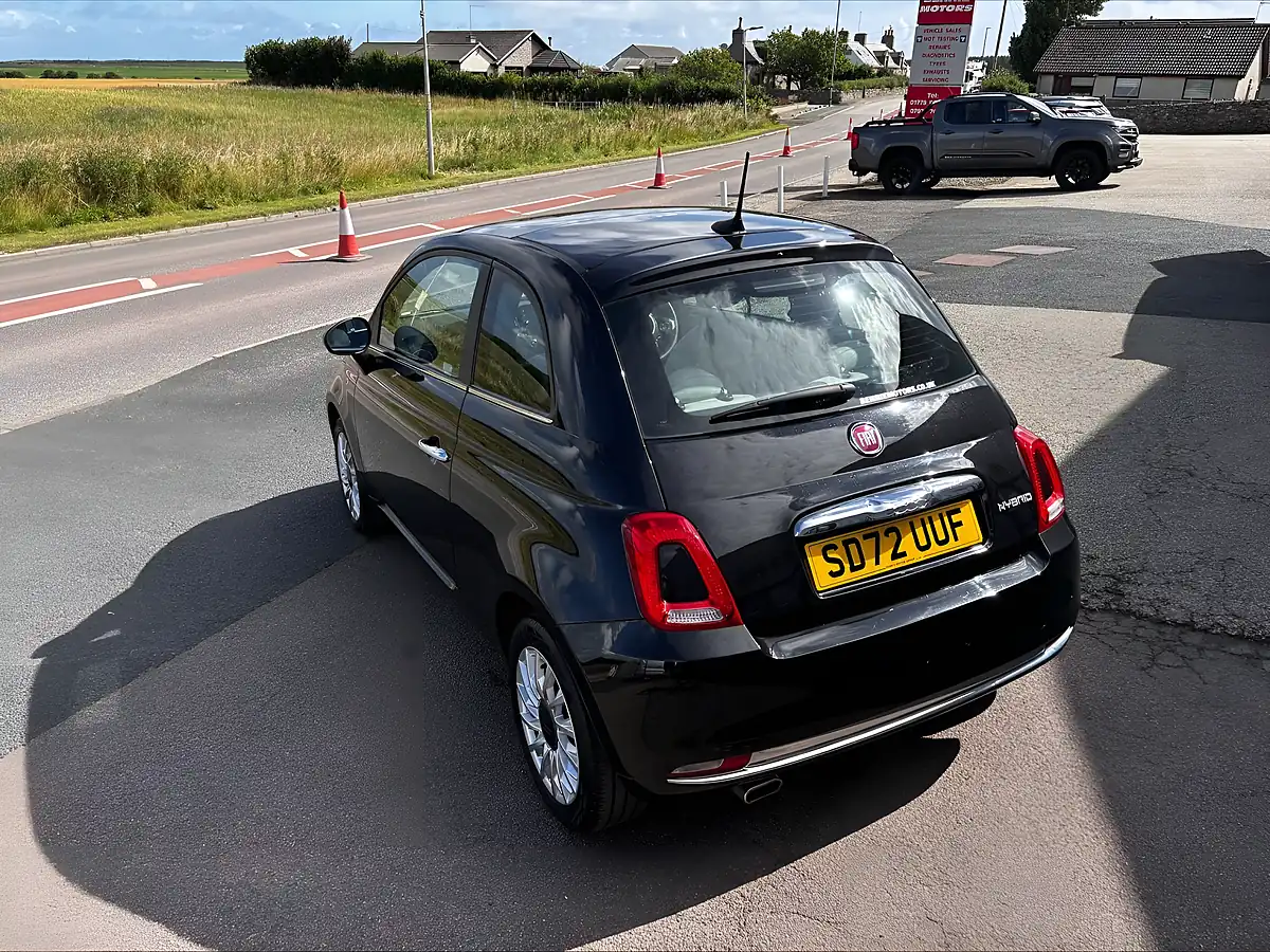 Used 2022 Fiat 500 Dolcevita Black - Interior and Exterior details 6
