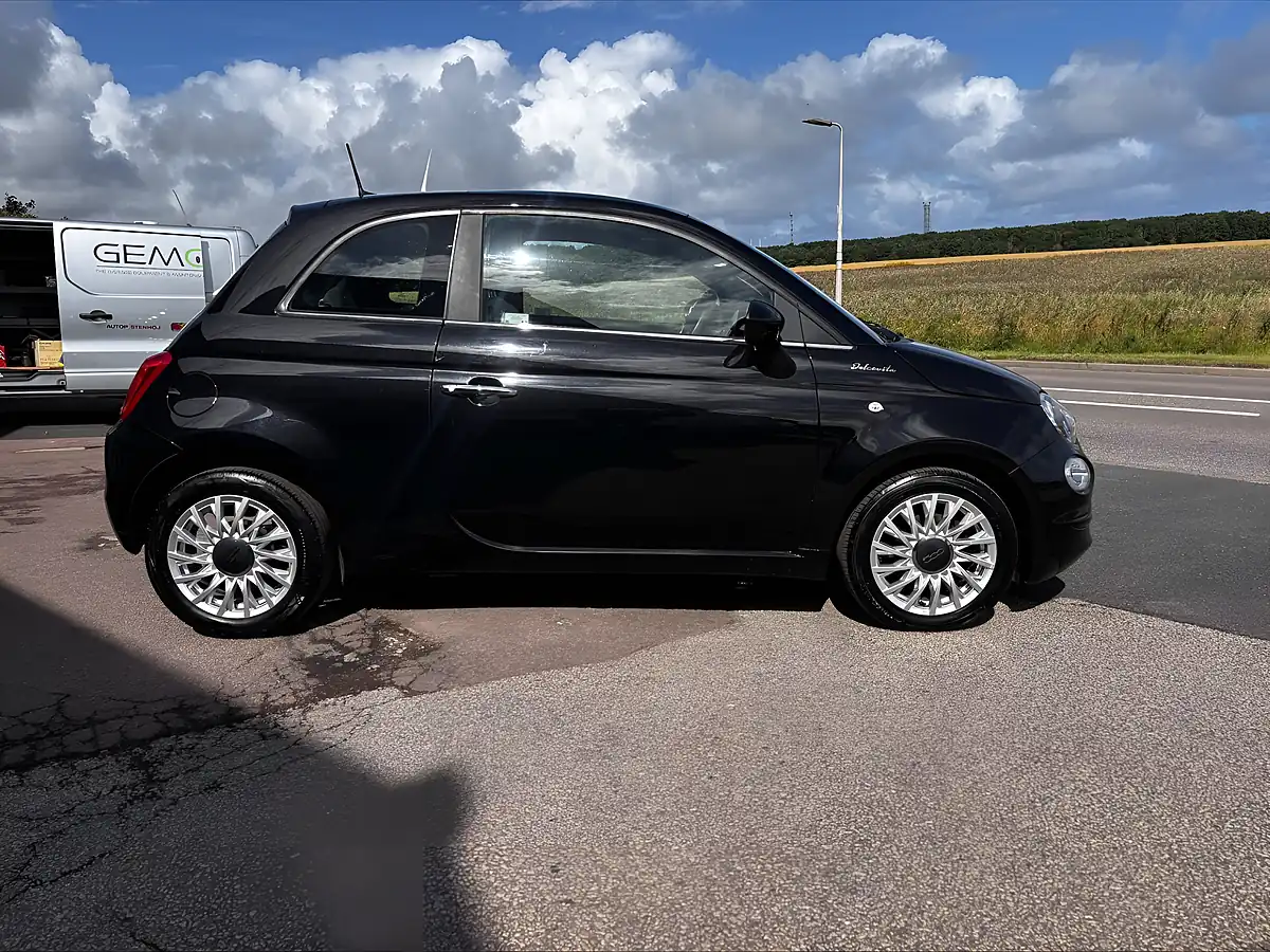 Used 2022 Fiat 500 Dolcevita Black - Interior and Exterior details 9