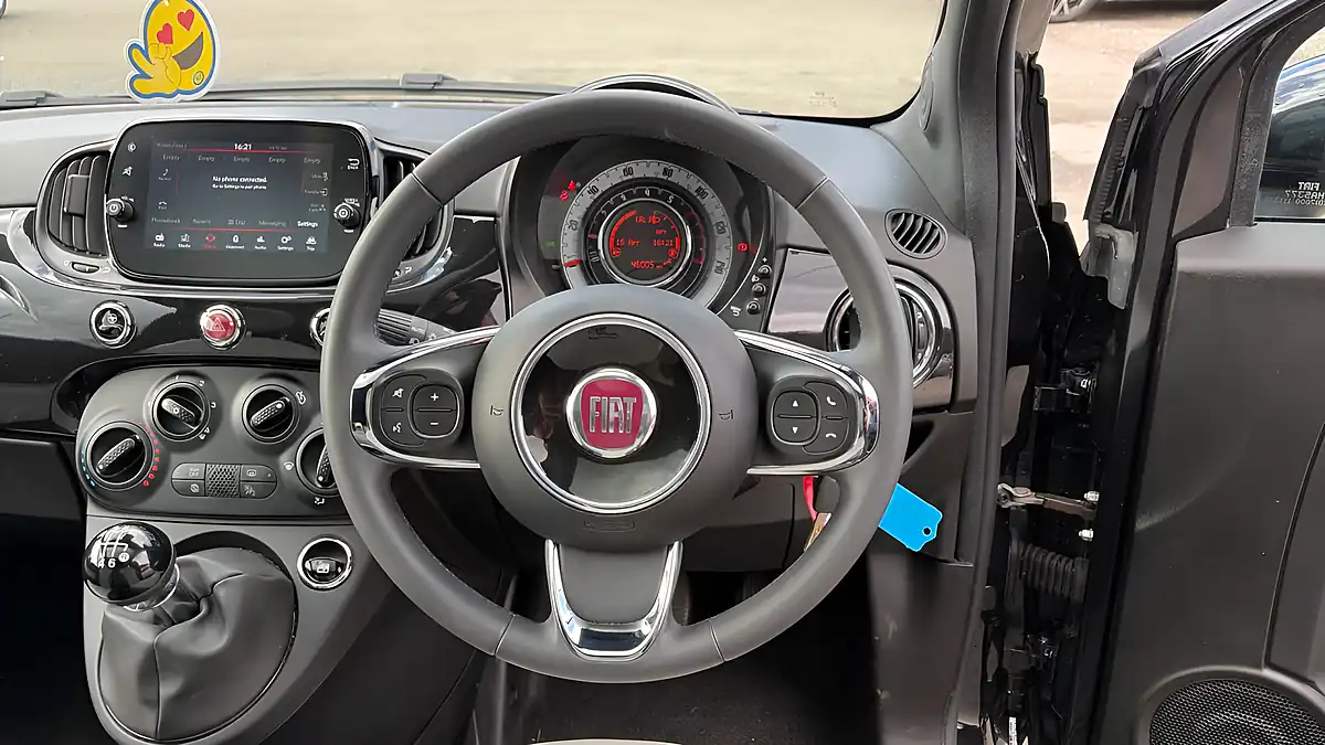 Used 2022 Fiat 500 Dolcevita Black - Interior and Exterior details 11