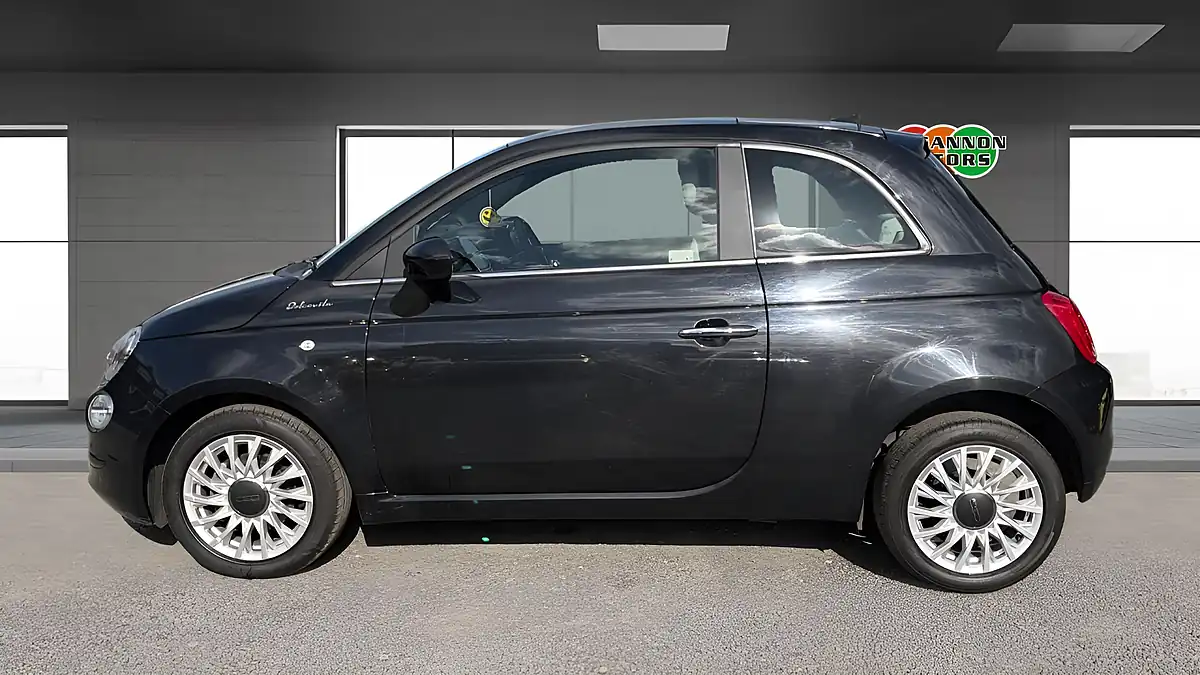 Used 2022 Fiat 500 Dolcevita Black - Interior and Exterior details 3