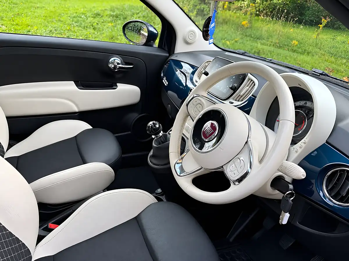 Used 2022 Fiat 500 Dolcevita Blue - Interior and Exterior details 2