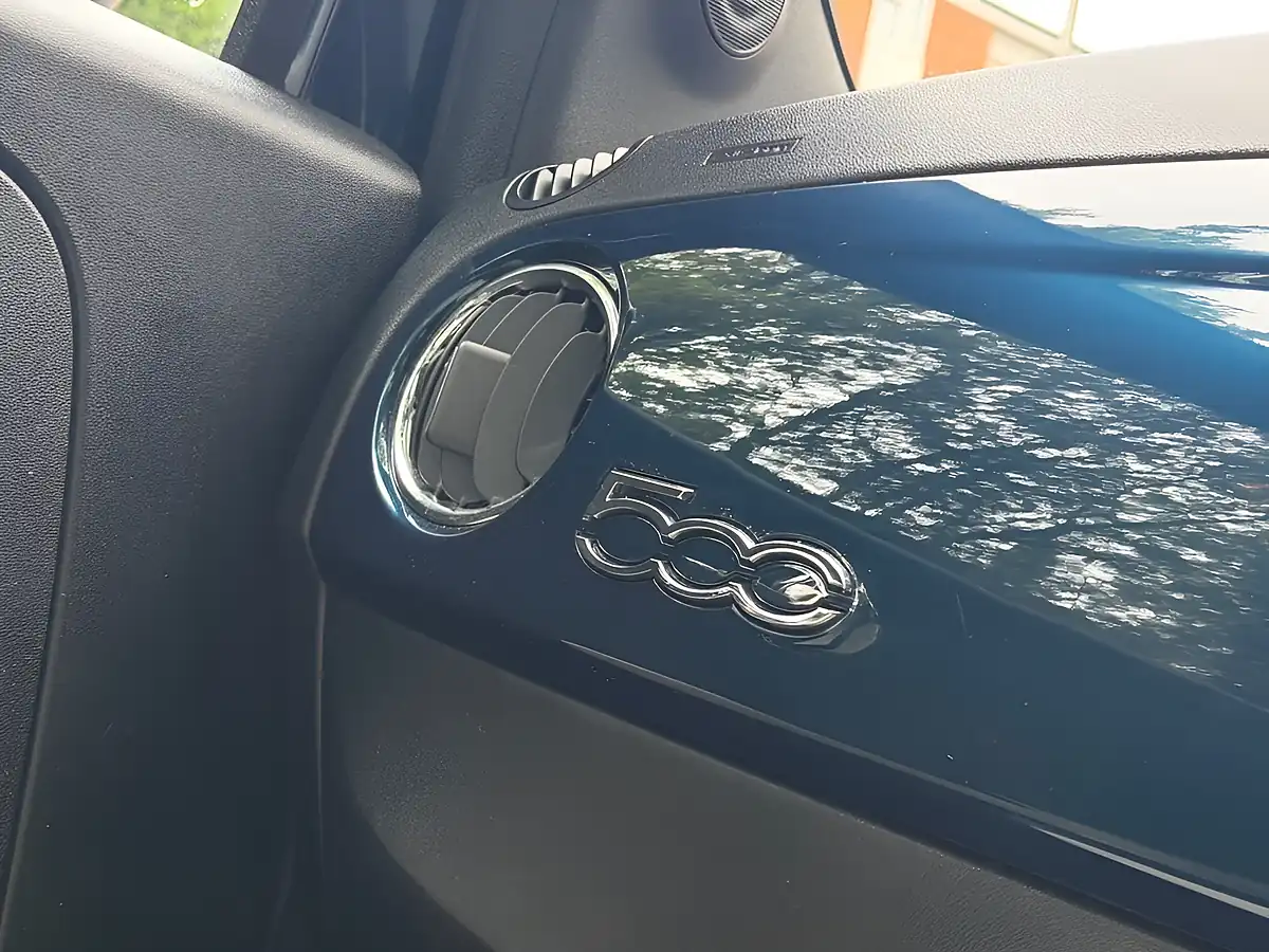Used 2022 Fiat 500 Dolcevita Blue - Interior and Exterior details 19