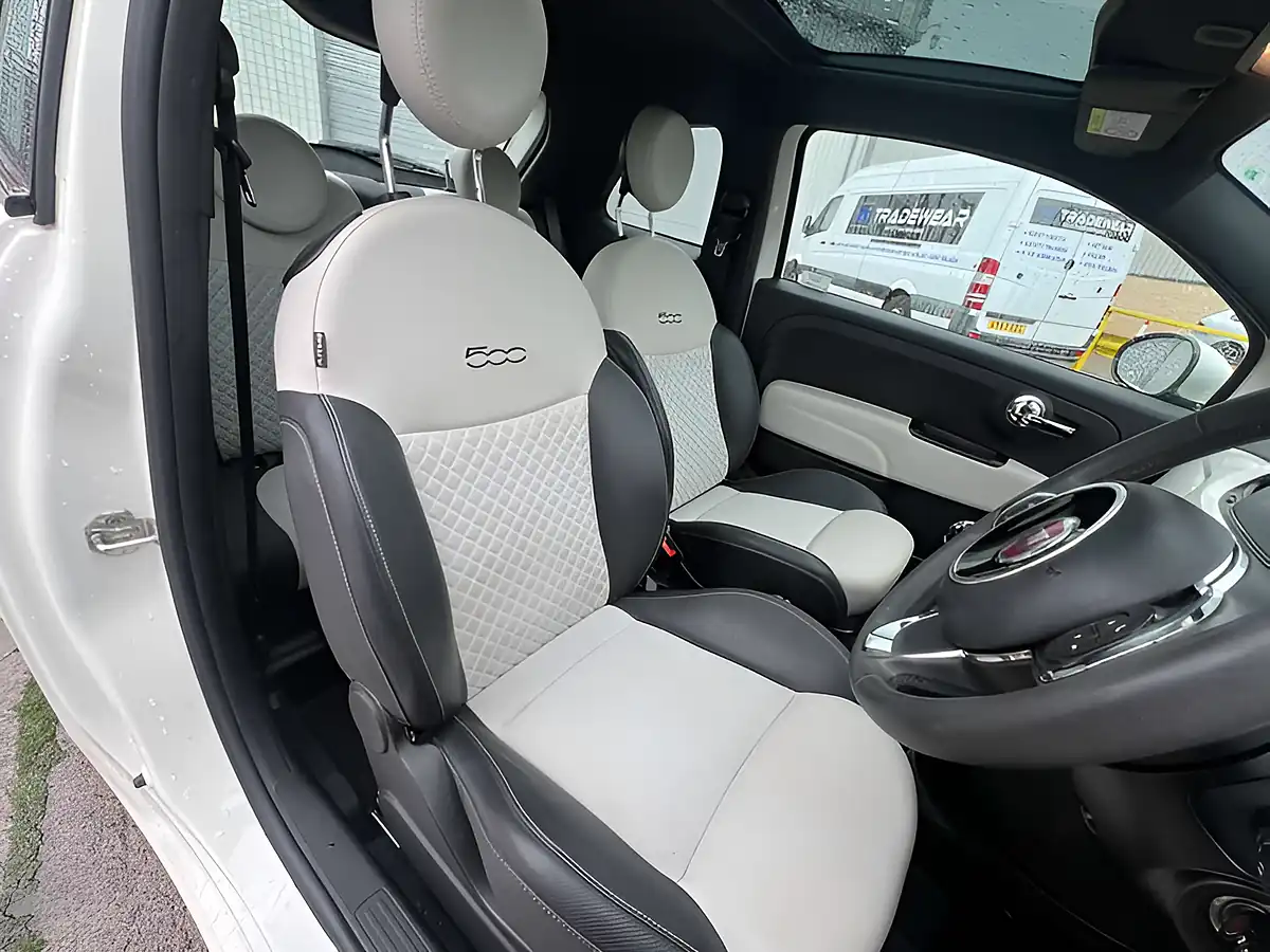 Used 2022 Fiat 500 Dolcevita Bossa Nova White - Interior and Exterior details 10
