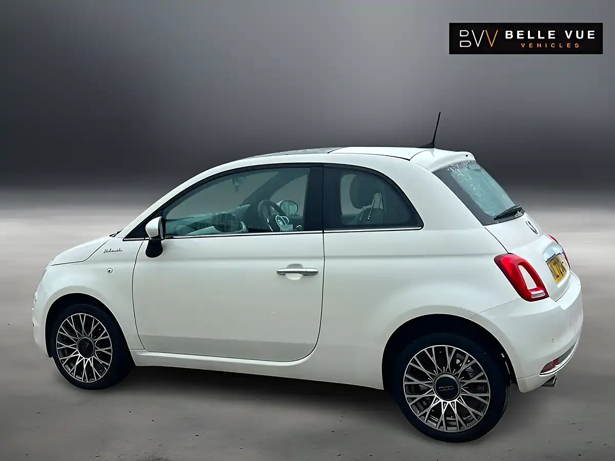 Used 2022 Fiat 500 Dolcevita Bossa Nova White - Interior and Exterior details 13