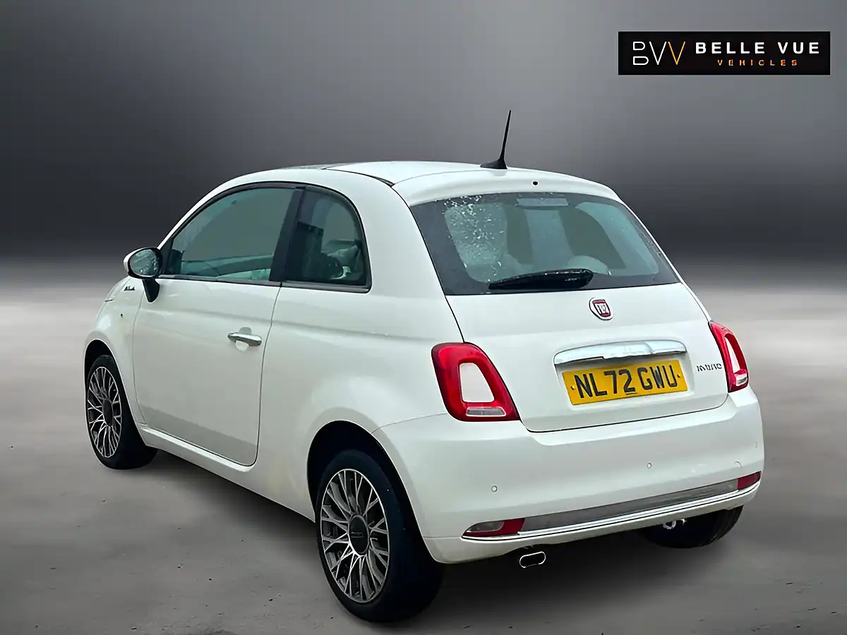 Used 2022 Fiat 500 Dolcevita Bossa Nova White - Interior and Exterior details 5