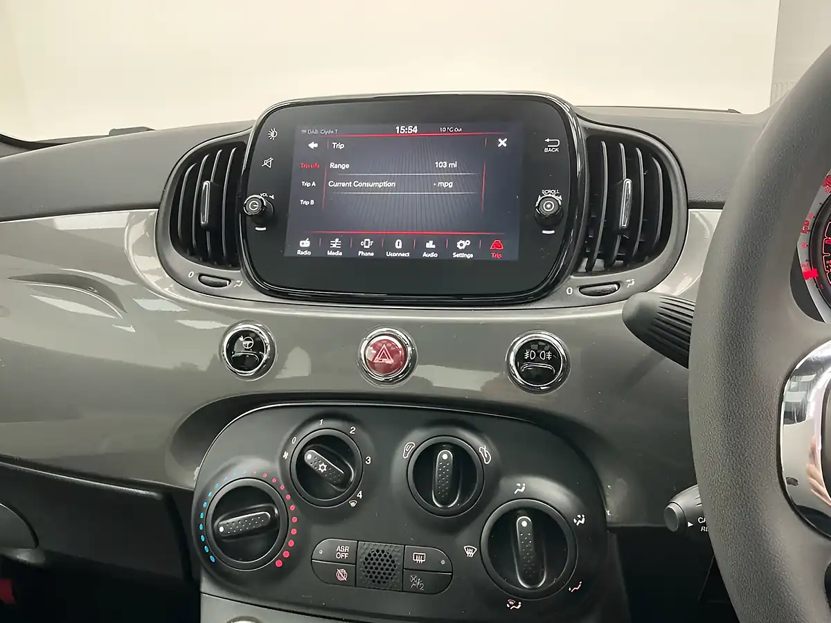 Used 2022 Fiat 500 Dolcevita Electroclash Grey - Interior and Exterior details 13