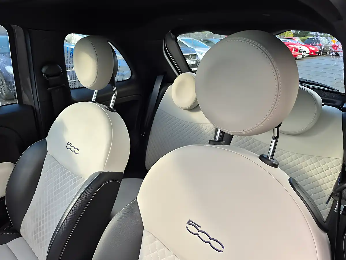 Used 2022 Fiat 500 Dolcevita Electroclash Grey - Interior and Exterior details 12
