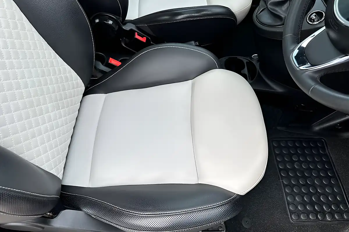 Used 2022 Fiat 500 Dolcevita Grey - Interior and Exterior details 16