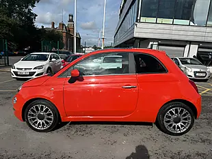 Used 2022 Fiat 500 Dolcevita Plus Red - Interior and Exterior details 7