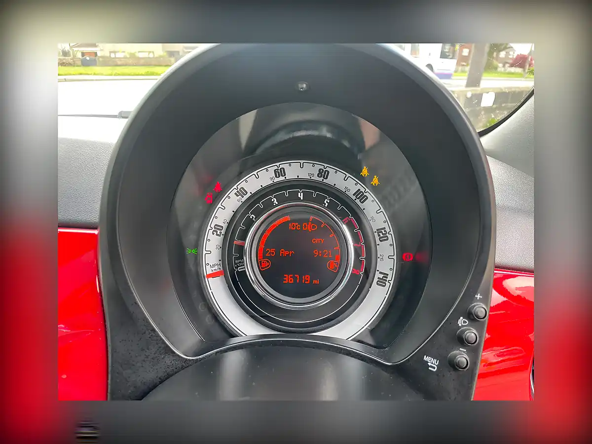 Used 2022 Fiat 500 Dolcevita Red - Interior and Exterior details 10