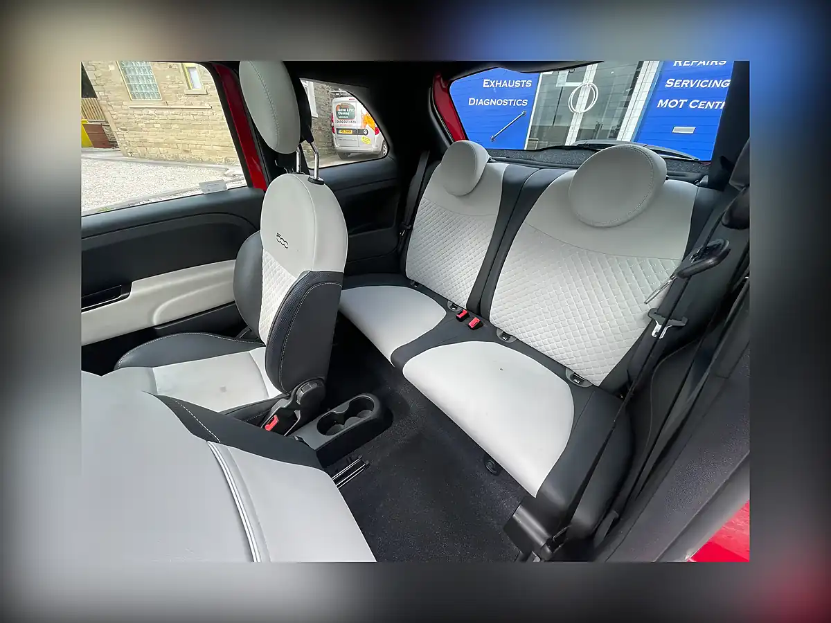 Used 2022 Fiat 500 Dolcevita Red - Interior and Exterior details 16