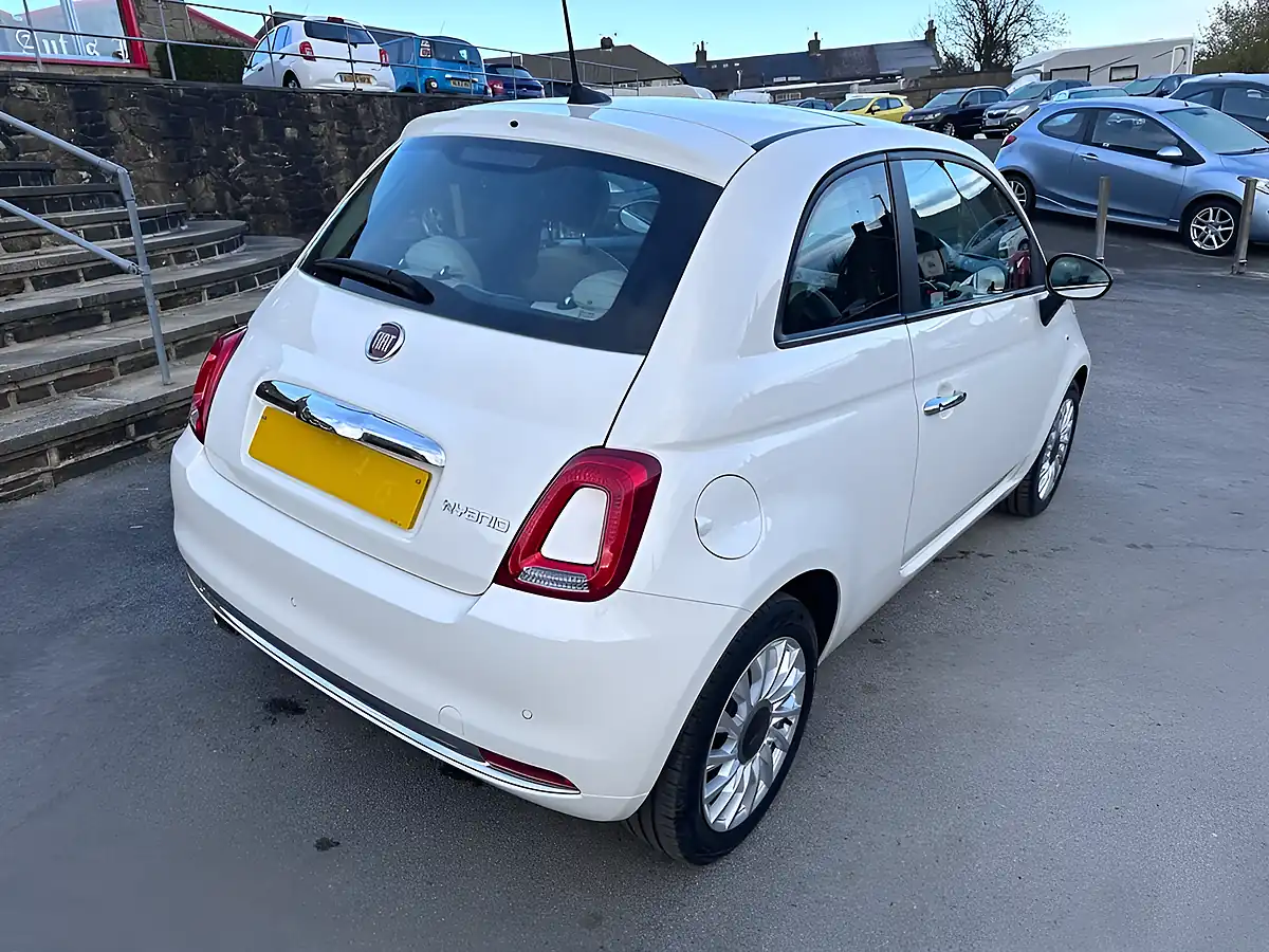Used 2022 Fiat 500 Dolcevita White - Interior and Exterior details 8