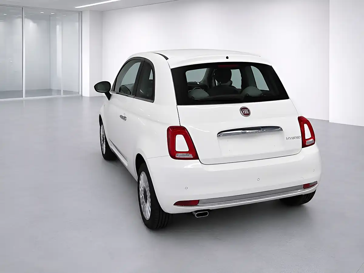 Used 2022 Fiat 500 Dolcevita White - Interior and Exterior details 5