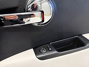 Used 2022 Fiat 500 Dolcevita White - Interior and Exterior details 15