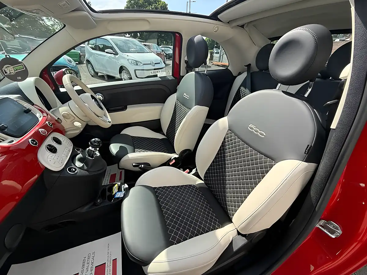 Used 2022 Fiat 500c Dolcevita Plus Red - Interior and Exterior details 20