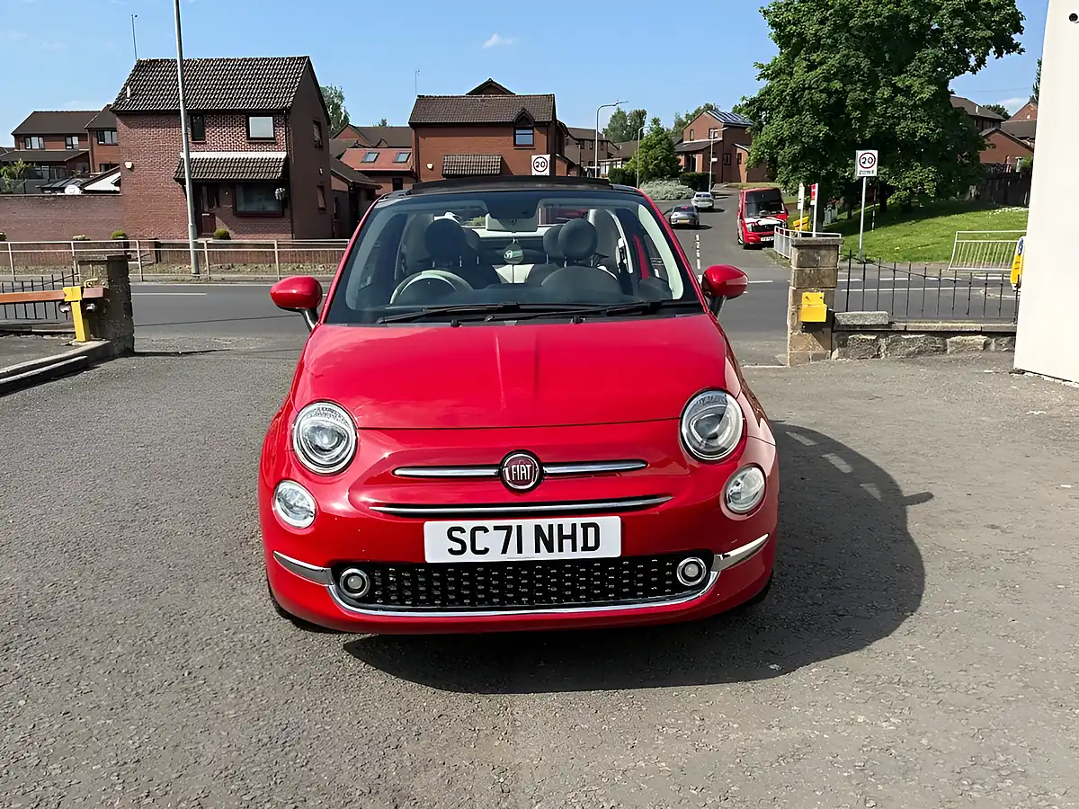 Used 2022 Fiat 500c Dolcevita Plus Red - Interior and Exterior details 8