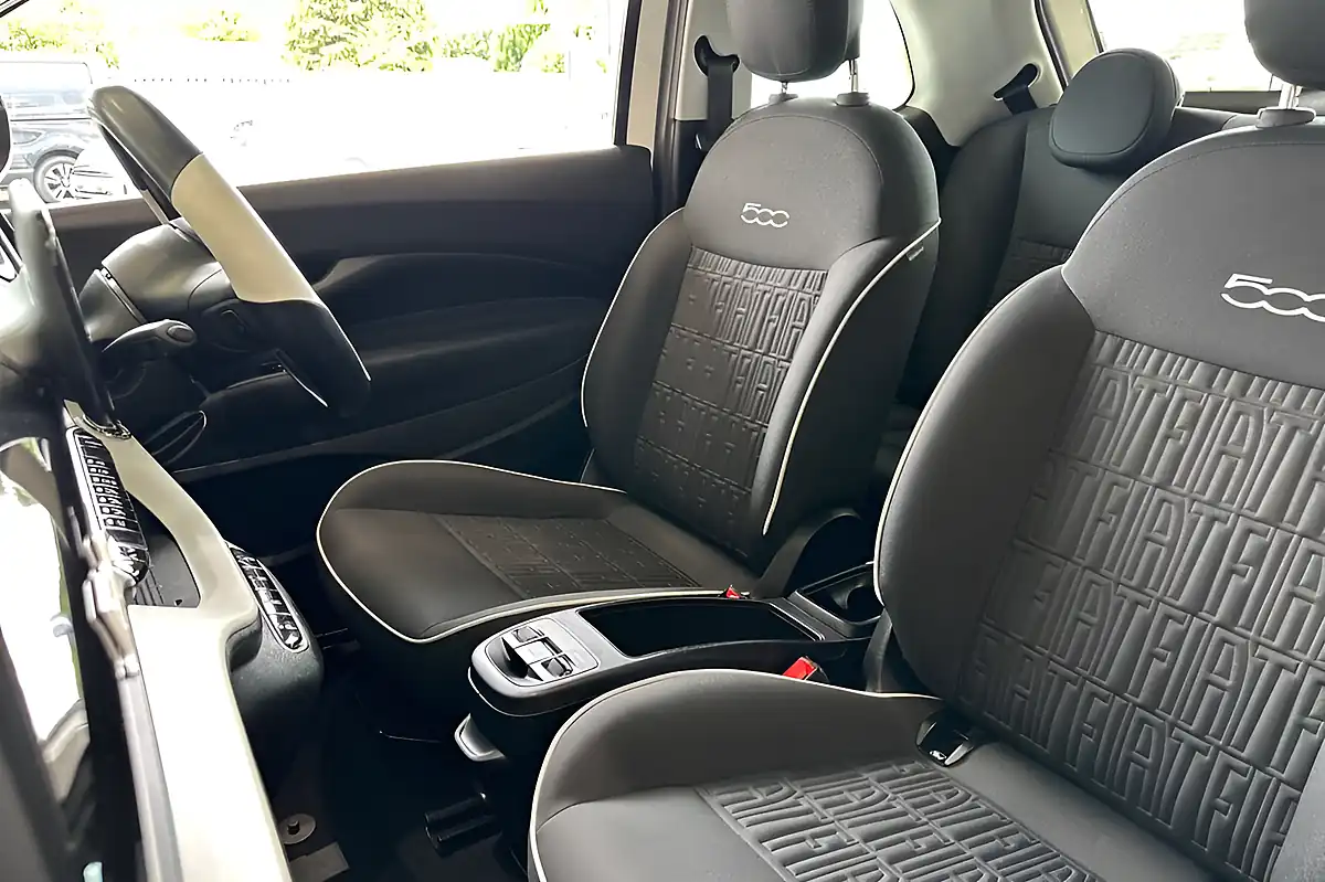 Used 2022 Fiat 500e Action White - Interior and Exterior details 11