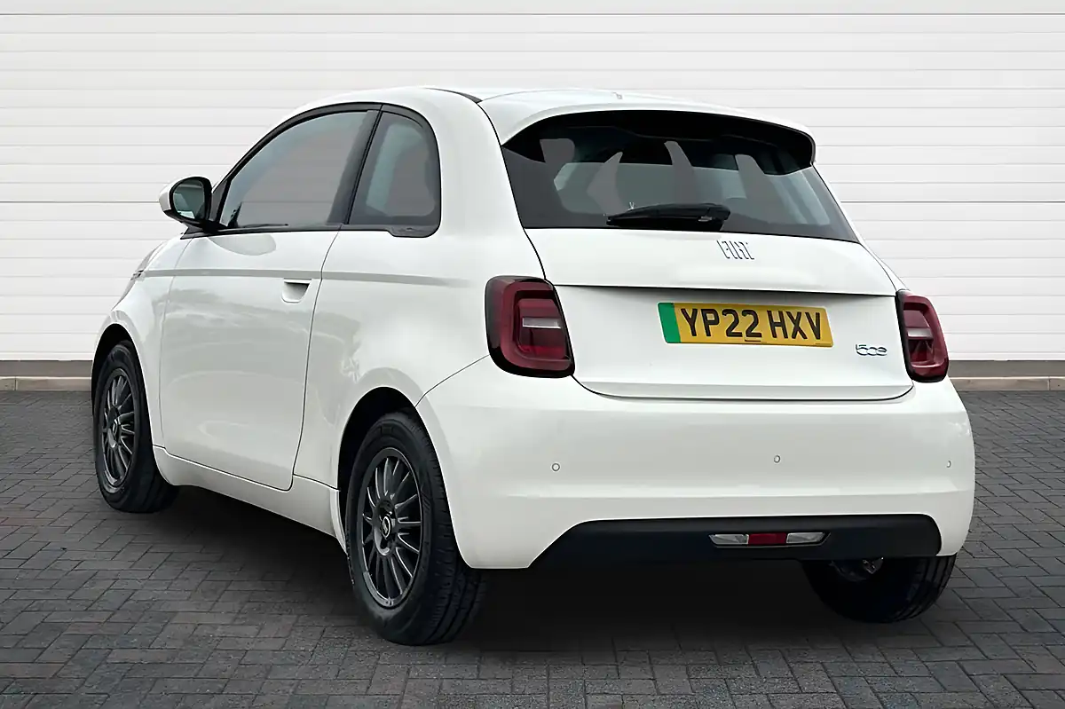 Used 2022 Fiat 500e Action White - Interior and Exterior details 5