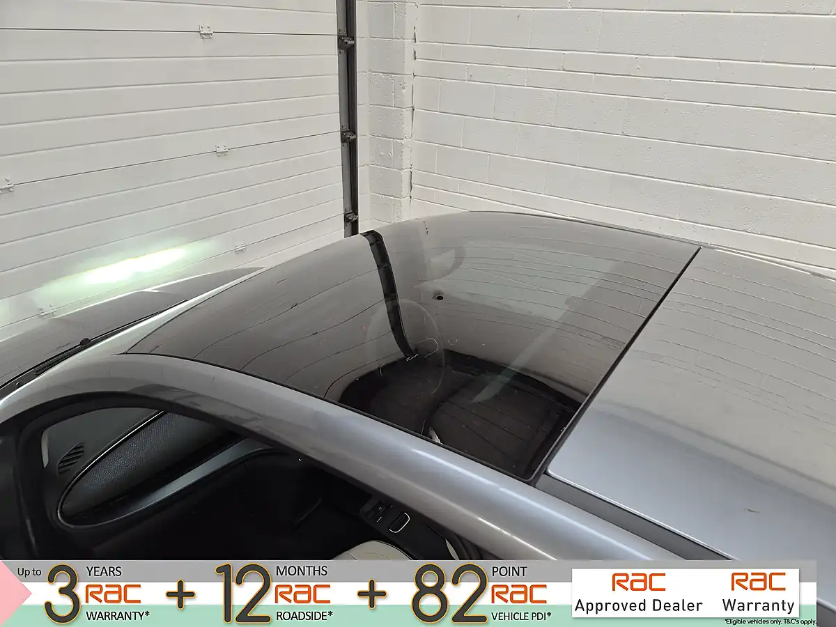 Used 2022 Fiat 500E La Prima Grey - Interior and Exterior details 11