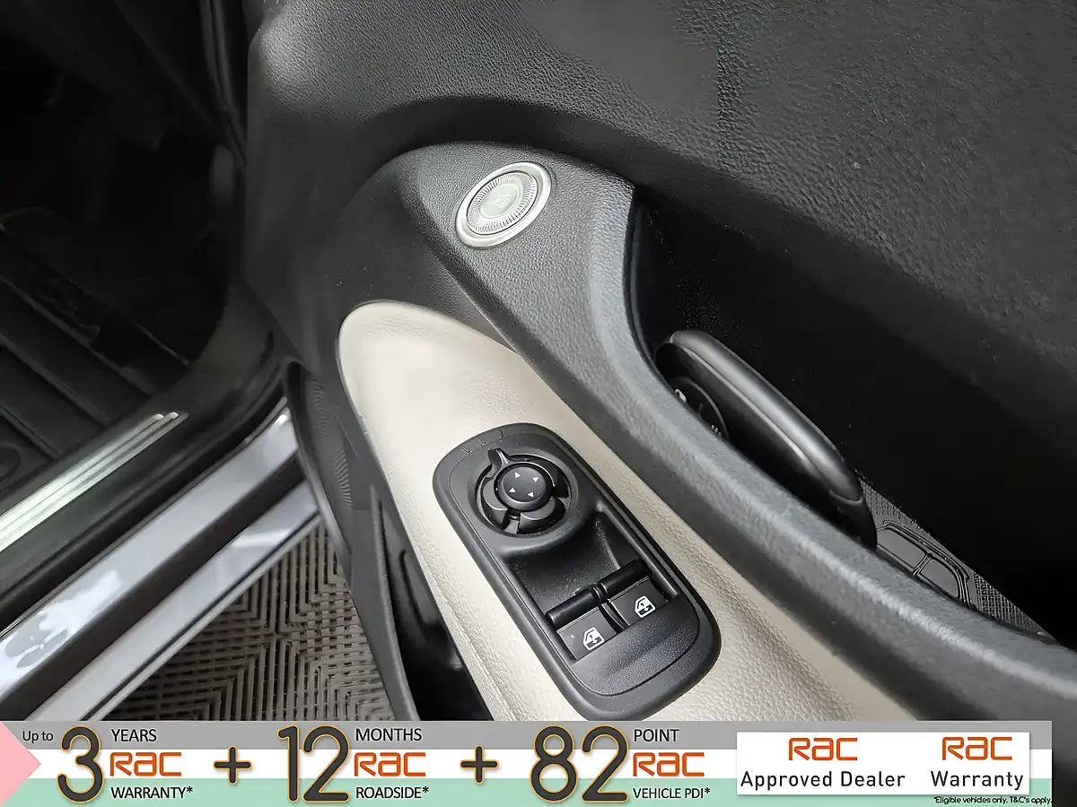 Used 2022 Fiat 500E La Prima Grey - Interior and Exterior details 15