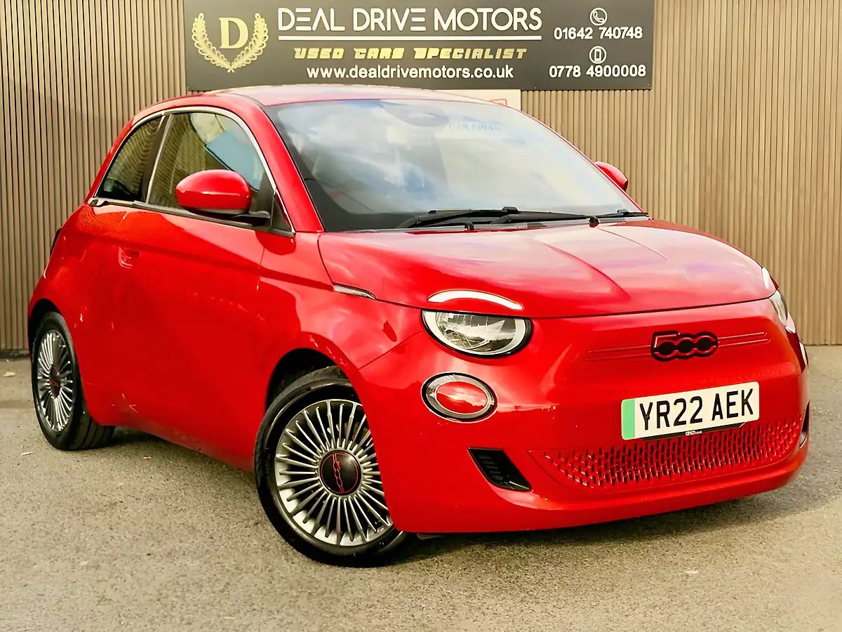 Used 2022 Fiat 500e Red Hatchback Red - Front View