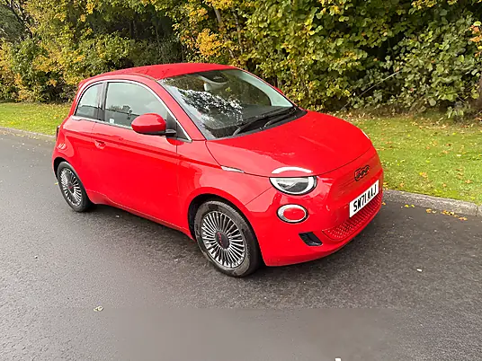 2022 Fiat 500E RED 42kWh
