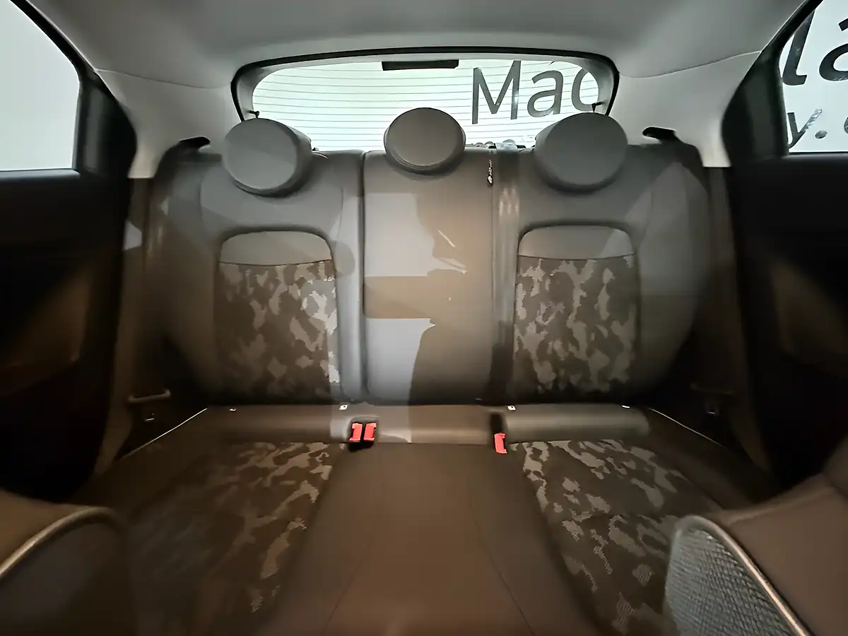 Used 2022 Fiat 500X Cross Grey - Interior and Exterior details 16