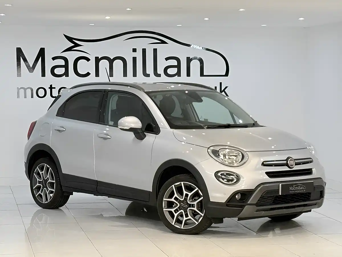 Used 2022 Fiat 500X Cross Grey - Interior and Exterior details 4