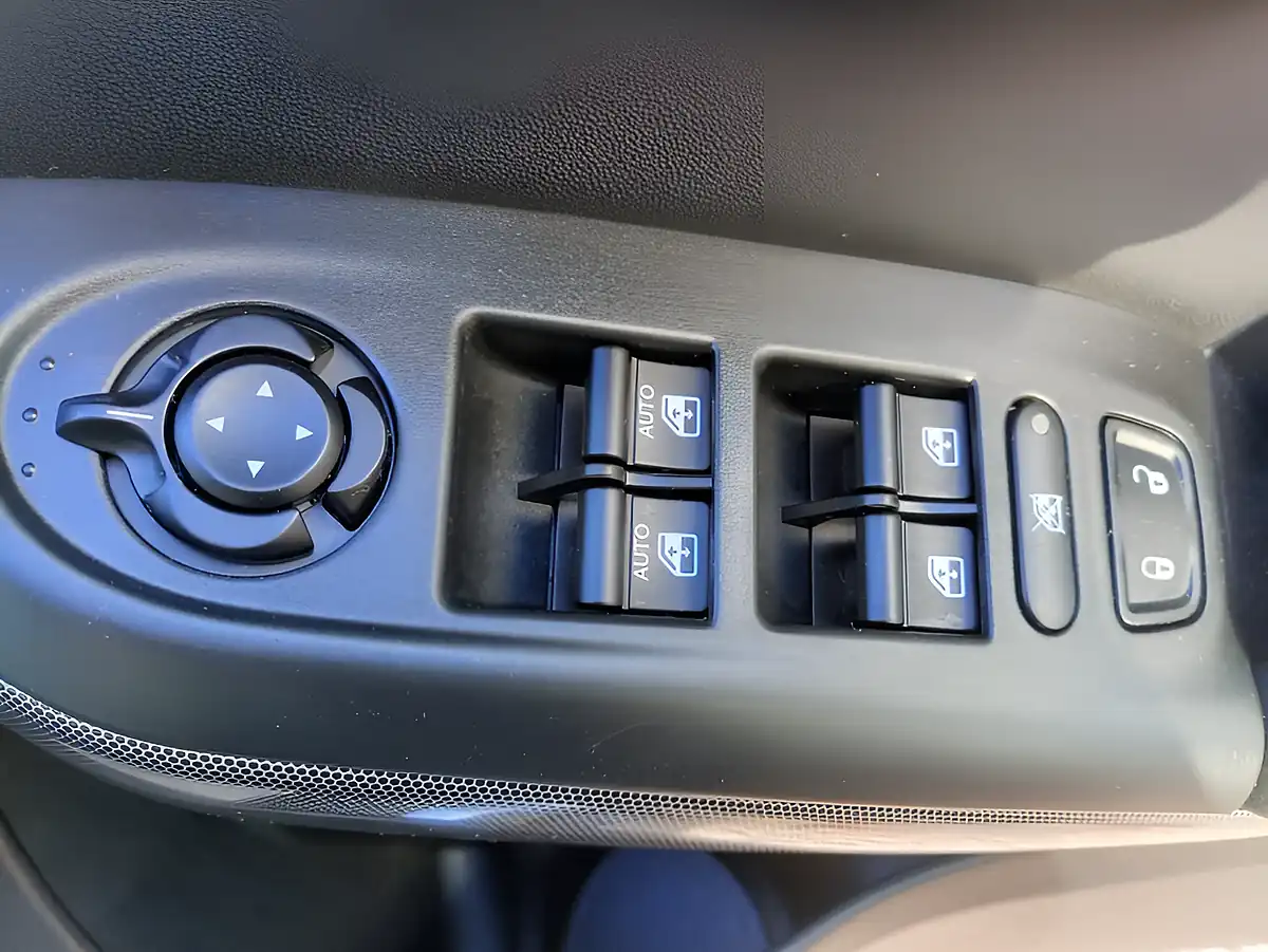 Used 2022 Fiat 500X Sport Black - Interior and Exterior details 10