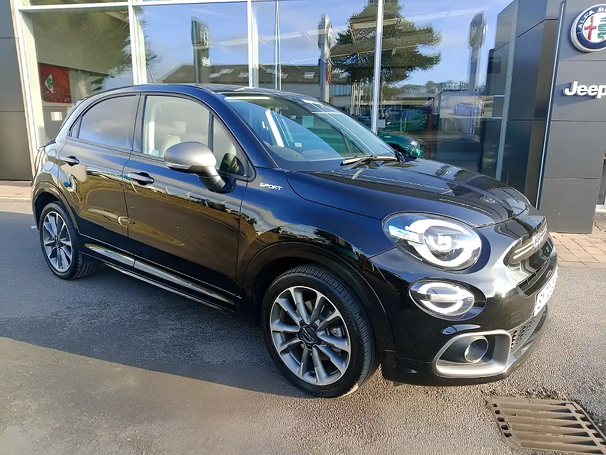 Used 2022 Fiat 500X Sport Black - Interior and Exterior details 4