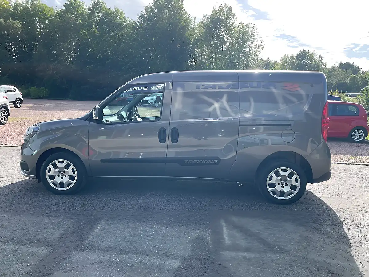 Used 2022 Fiat Doblo Trekking Grey - Interior and Exterior details 4