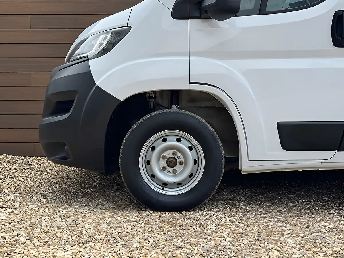 Used 2022 Fiat Ducato 35 White - Interior and Exterior details 11