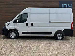 Used 2022 Fiat Ducato 35 White - Interior and Exterior details 8