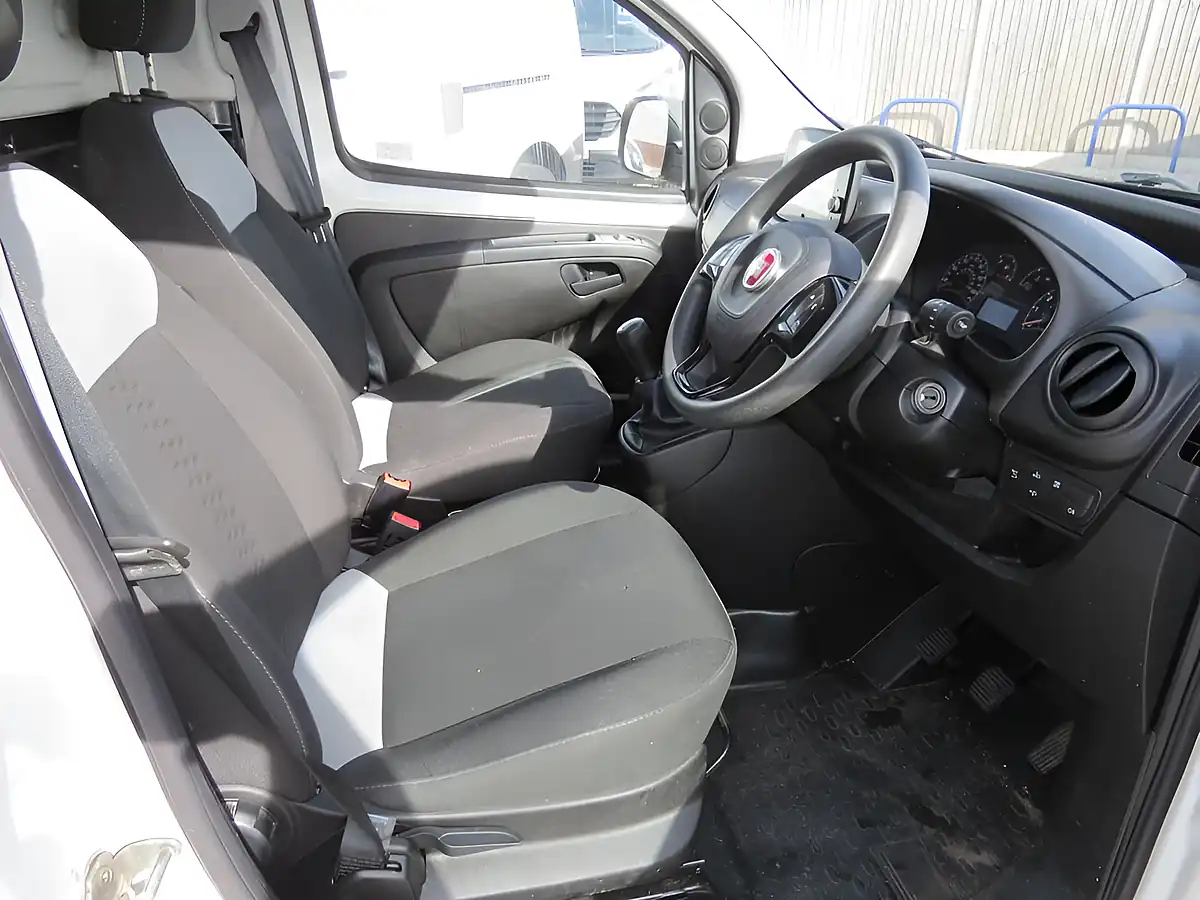 Used 2022 Fiat Fiorino Tecnico White - Interior and Exterior details 3