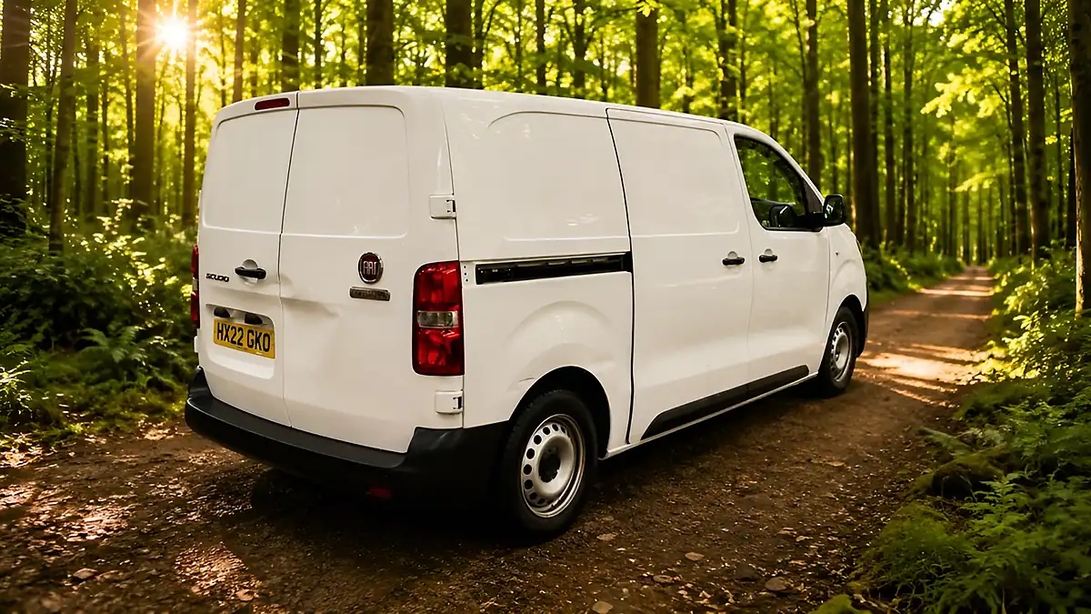 Used 2022 Fiat Scudo Sx Panel Van White - Interior and Exterior details 4
